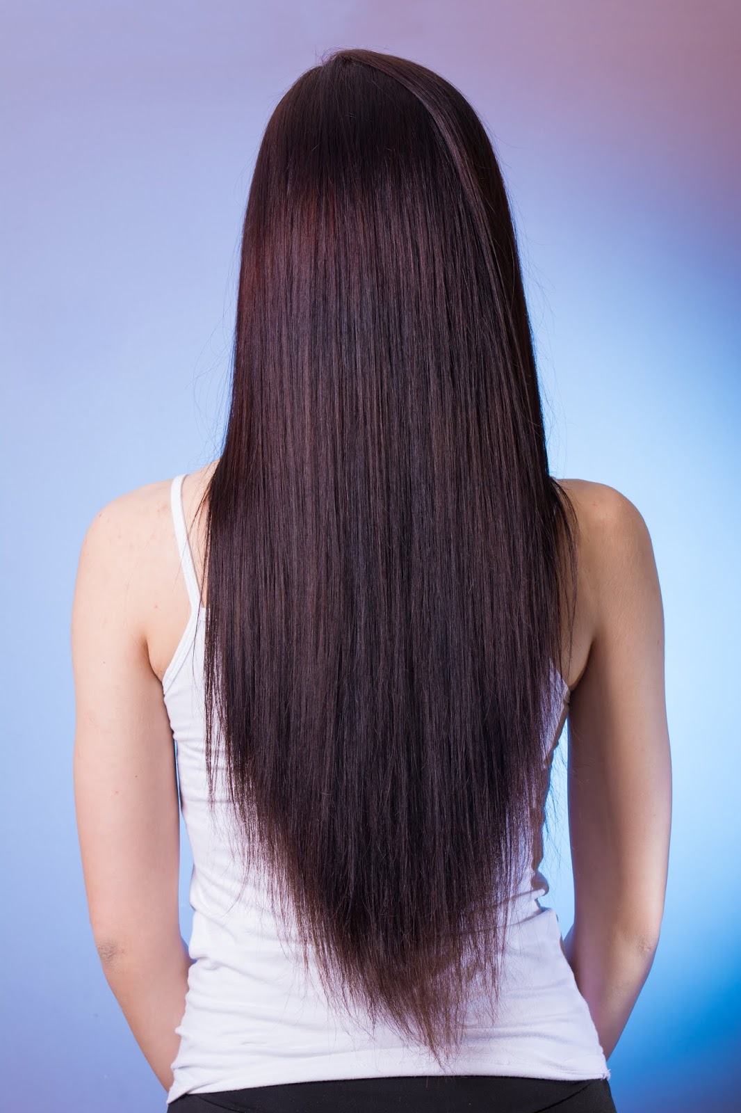 时髦人都剪“有层次感的中长发”-女生发型-条码图